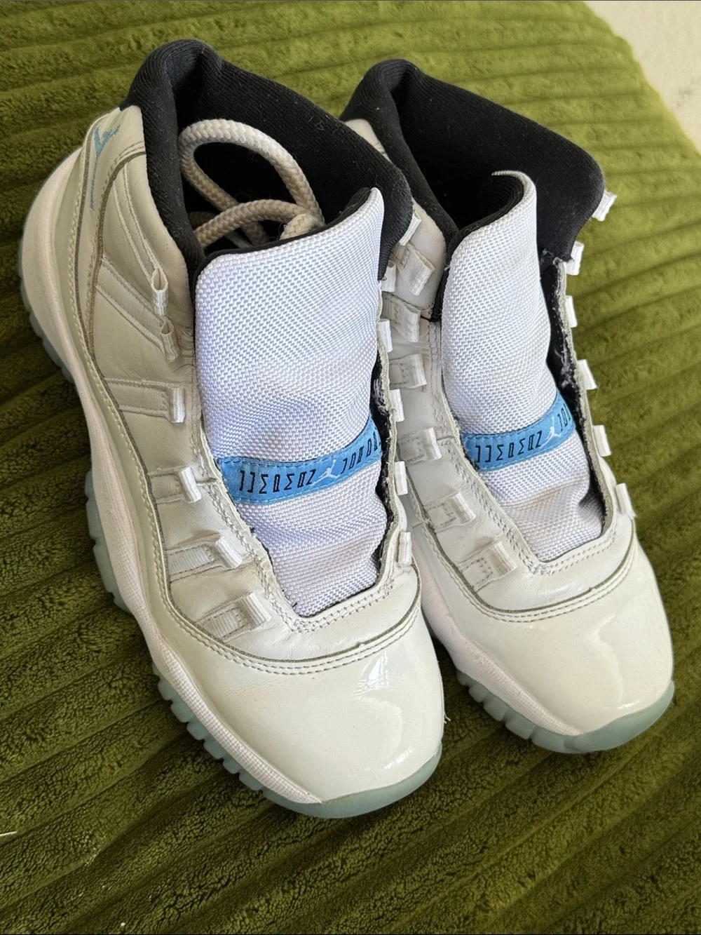 Air Jordan 11 Retro | Boys 3.5